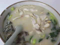 -明呈黄鱼面馆(斜土路店)