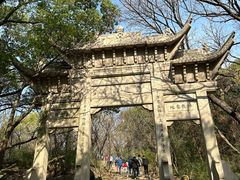 -灵岩山风景区