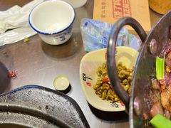 -富正毅三下锅·湘西韵味(天门山索道店)