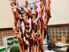 -何妹湿辣牛肉·粤式烧烤砂煲(桂雅路店)