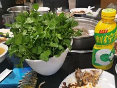 -丫丫汤膳打边炉(宏府408坊店)