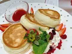 草莓舒芙蕾-娜娜家·Nana's restaurant(国金汇店)