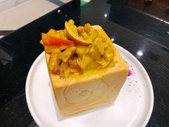 港式面包咖喱鸡-高第街56号港式餐厅·精选(世茂广场宽厚里大明湖店)