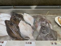 -赶海部落海鲜城(海阳路店)