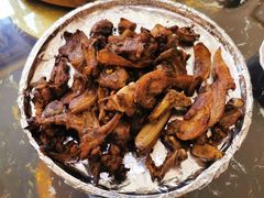 烤乳猪-跃进桥火烧鸡(怒江西岸店)