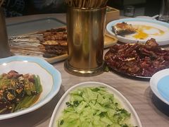 -街角等你.大连海鲜烧烤.经典铁板海鲜串(西安路店)