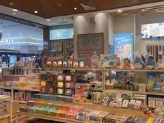-猫的天空之城概念书店(印象城购物中心店)