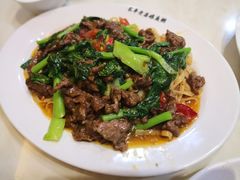 牛肉炒粿条-长平老姿娘夜粥(平东一街店)