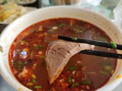 -吾穆勒蓬灰牛肉面·清真(北滨河中路店)