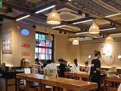 -云阿蛮云南生烫牛肉米线(奉贤路店)