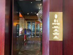 门面-YUE·6·西式融合餐厅(外滩六号店)