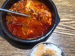 -吴草鸡爪오초닭발韩食堂(融恒盈嘉中心店)