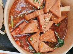 -多嘴超级肉蟹煲(中街恒隆故宫店)