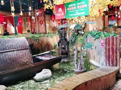 -老滇山寨•云南特色菜•地方菜•民族风情歌舞表演(金碧店)