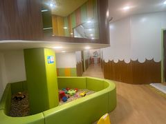 -婴智贝佳蒙特梭利早教托育中心(杨浦店)