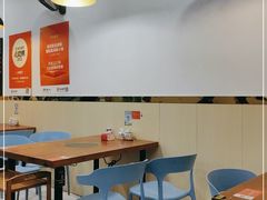 -老何家后安粉·糟粕醋海鲜火锅(三亚湾椰梦长廊店)