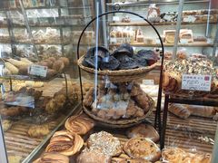 -苹果花园(昌里东路店)