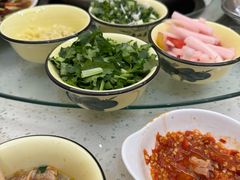 -邱羊子烤全羊羊肉馆(中优·观澜店)