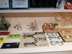 -Trend1881视光·蔡司视觉(领展广场店)