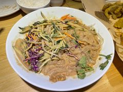 -关东小磨东北菜(上海长风大悦城店)