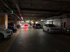 -万象城-停车场
