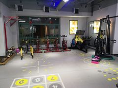 -AK健身普拉提拉伸私教馆(中八店)