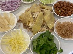 齐齐捞鸡-天鲜阁·海鲜粤菜·33年老字号(石槎白云站店)