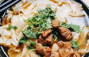 Braised Pork Intestine Noodles (Large)