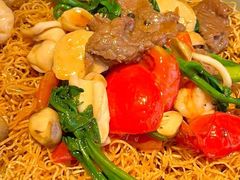 -大头虾越式风味餐厅(光明广场店)