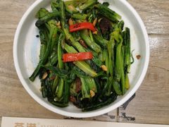 -茶港·点心·啫啫煲(范湖万达广场店)