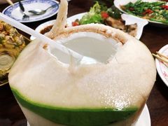 -Dang restaurant (patong phuket)