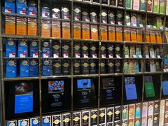 -VENCHI 闻绮(北京国贸商城店)