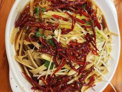 油泼豆腐皮-如意香辣鸡架(总店)