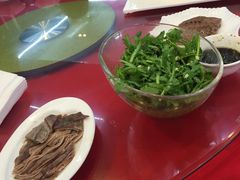 -启东海鲜人家(古美路店)