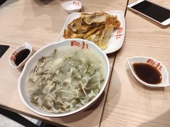 -肥叔锅贴(大钟楼店)