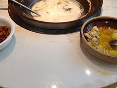 -陈大锅·岳阳鱼馆·地道岳阳菜(美食街店)