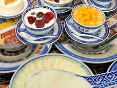 -广信牛奶甜品世家(台东店)