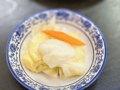 -裕兴记·蟹黄面馆养育巷精选店面馆