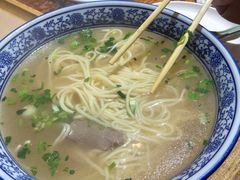 -东大桥小国抻面烧烤(长通路店)