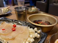 -鑫釜山海鲜烧烤(鑫丰国际店)