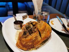 自酿啤酒脆皮烤猪肘-Ambra Haus琥珀屋精酿餐厅(宝山店)