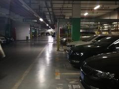 -上海喜玛拉雅酒店-停车场