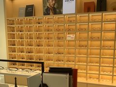 -一代眼镜·蔡司配镜(浦东大拇指广场店)