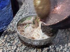 -正宗杨记普洱酸醋米线(总店)