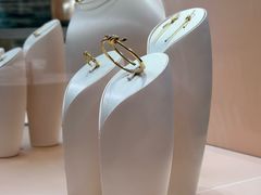 -Tiffany & Co.蒂芙尼
(武汉武商MALL店)