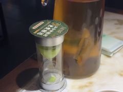 -绿茶餐厅(西湖银泰百货店)