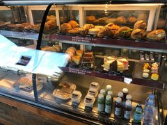 面包甜点陈列柜-星巴克臻选(上海长风大悦城店)