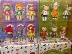 -西西弗书店&矢量咖啡(凯德晶萃广场店)