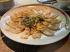 薄切鲜鱼片-穹六人间 people 6(岳阳路店)