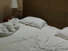 -无锡鼎尚皇冠酒店